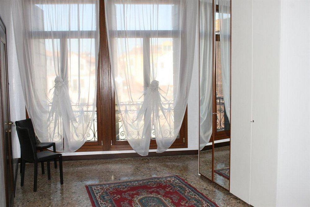 Ca Sant'Angelo Apartment เวนิส ภายนอก รูปภาพ