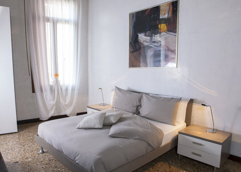 Ca Sant'Angelo Apartment เวนิส ภายนอก รูปภาพ